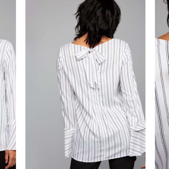 Pea in the Pod•Bell Sleeve Maternity Top🎉HP🎉 - Picture 4 of 12